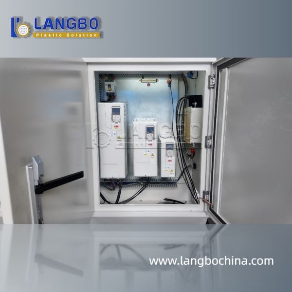 PVC Profile Extrusion Line | Fine Control Suitable for Various Applications