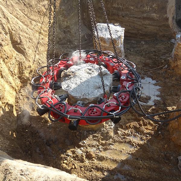 OEM 8 Modules Pile Cutting Equipment , 20pcs Excavator Breaker Attachment