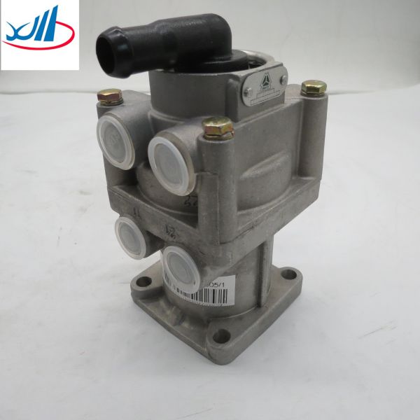 Dongfeng Trucks Parking Brake Valve Brake Master Valve WG9719360005/1