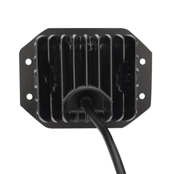 Lumière de travail LED imperméable à l'eau 18W Lumière de travail pour camion tracteur SUV ATV