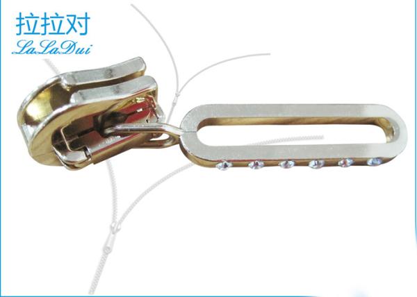 Plating And Polishing Metal Zipper Pulls Dull Nickel Finish Gunmetal / Silver Color