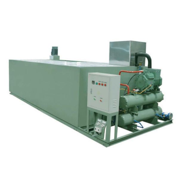 Automatic Rake Storage Dry Flake Ice Making Machine 4200 KG