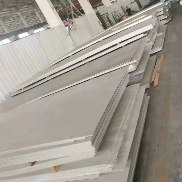 Hot Rolled Duplex Stainless Steel 2205 Plate and Sheet with Pickling Surface Treatment for Corrosion Resistance