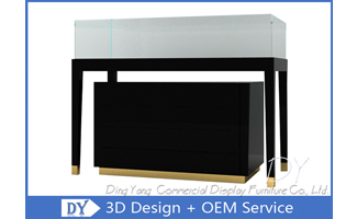 Деревянная + стеклянная ювелирная витрина, ювелирные изделия