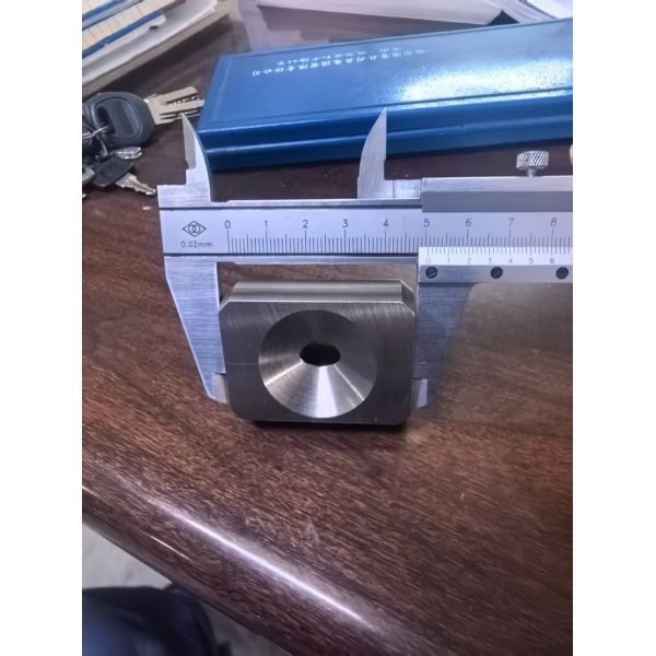 XR Accessories Tungsten Collimators TCN799 for NDT Gamma-Ray Projectors