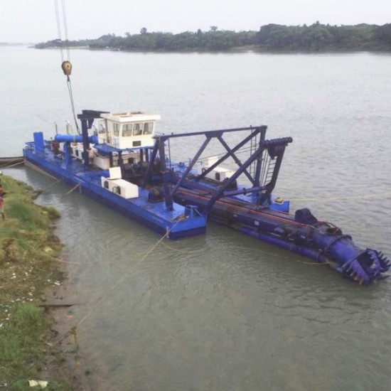 22inch River Sand Dredging Machine 4000m3 Cutter Head Dredger High Performance