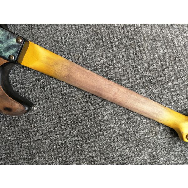 High Quality The new handmade remains ST SRV electric guitar,Do old electric guitar,Real photo,Free shipping