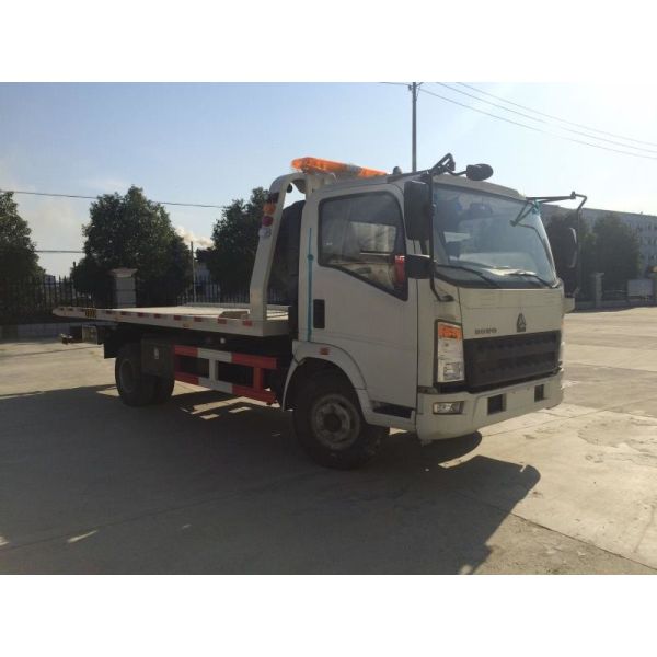 Car Carrier Flatbed Tow Truck Wrecker Truck Road Towing Truck 2 Persons' Seat