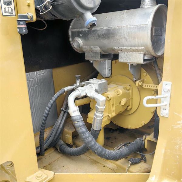 Excavadora Cat de 8 toneladas Mini Excavadora usada CAT 308 de 49.7kw