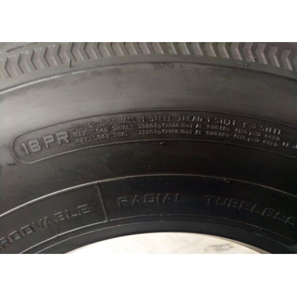 12R22.5 152/149K Off Road Truck Tires All Steel Radial Tire Structure Black Surface