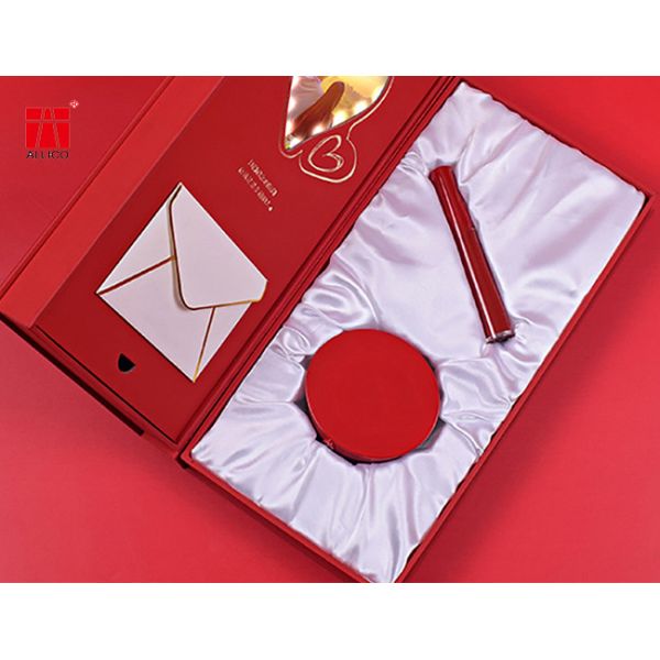 Luxury Eva Foam Box , PMS Lipstick Gift Box SGS FSC Listed