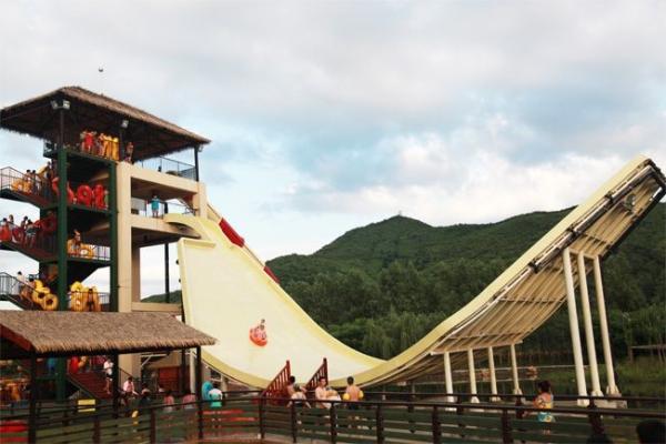 12m Platform Height U - Waving Water Park Slide / Commercial Playground Equipment