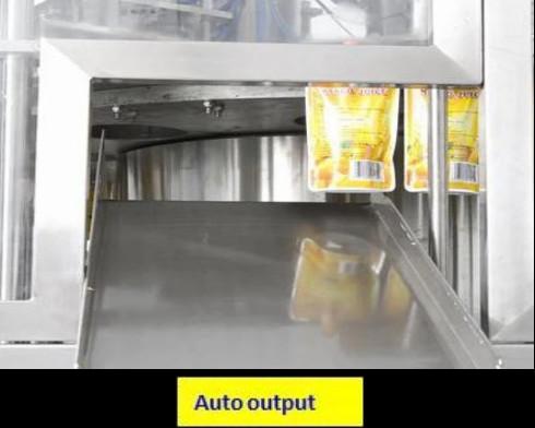 Machine de couverture en acier inoxydable avec contrôle PLC pour une vitesse de 30 à 50 bouteilles par minute