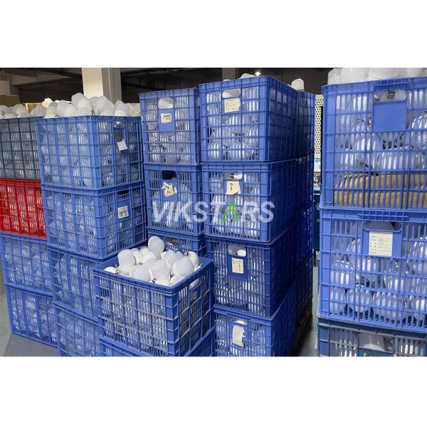 5W 9W 13W 18W 28W 40W 50W 60W LED Bulbs With Best Price For Wholeslae Retail