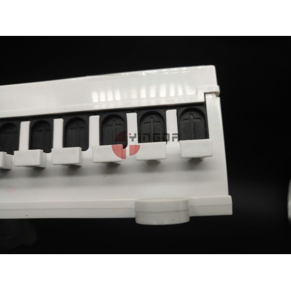 Установка стены коробки Сплиттер коробки прекращения оптического волокна 8 портов/ФТТХ мини на шкафе пола