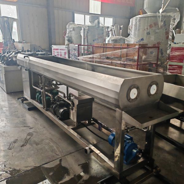Plastic PVC / UPVC / CPVC Water Supply Drainage Pipe Extrusion Production Line Making Machine