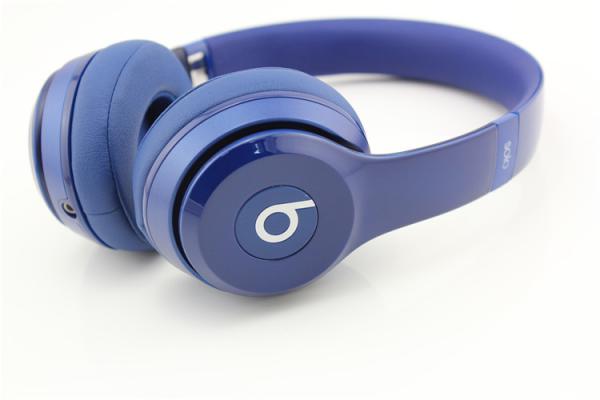 Beats Solo 2 wired on-ear headphones blue made in china from Golden Rex Group ltd