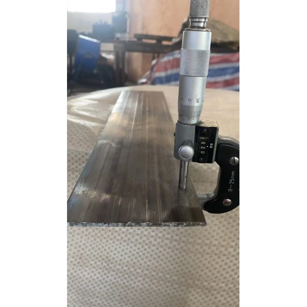 Прокладки металла AISI БА нержавеющие ASTM GB 410 420 430 440 холоднопрокатных горячекатаных