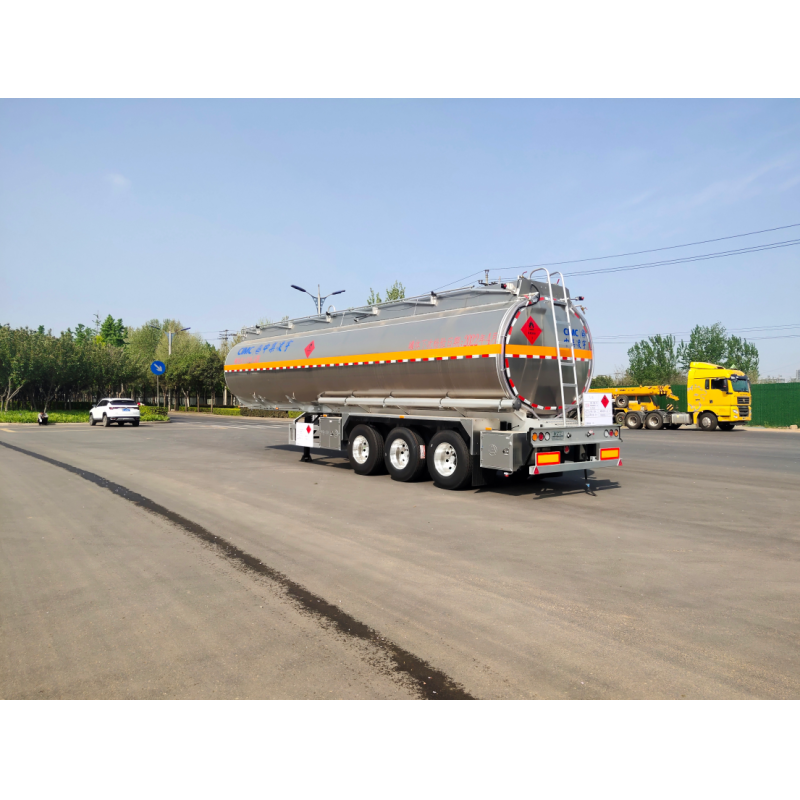 High Capacity 48000 Liter Aluminum Alloy Gasoline Tanker Trailer With HOWO Chassis