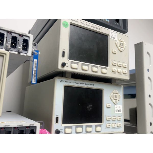 ニューポート2931-C レーザー電力を波長190Nmで測定するために設計された二チャネル光学電源計