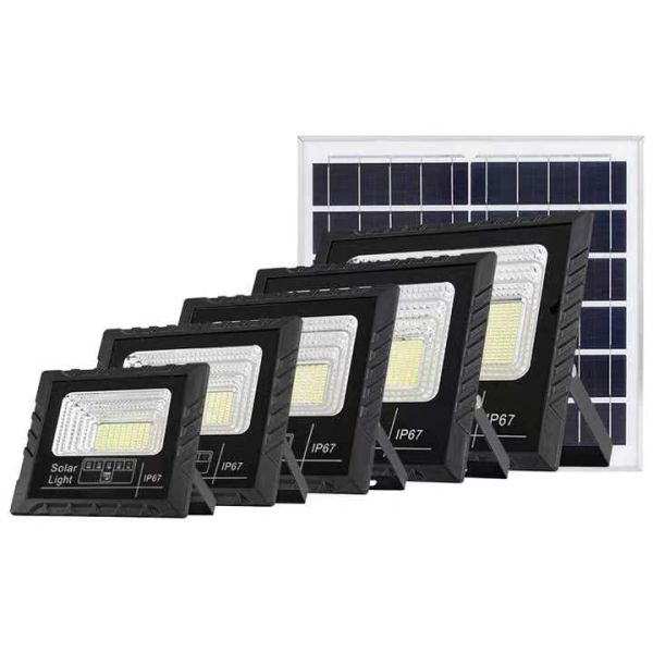 Lamp Luminous Flux lm 300-800 Solar Charging Floodlight for Warehouse and Stadium