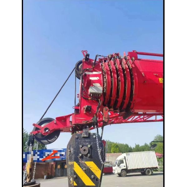 Использованный 2018 Гидравлический мобильный кран Максимальная высота подъема 40 м STC80T6 Террианский мобильный кран