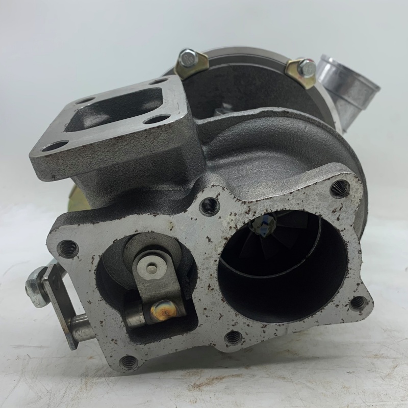 Turbocharger RHC6 Water-cooled For Hitachi EX220-5 6BD1T Engine Excavator