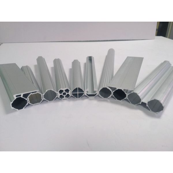 Aluminum Alloy Tube Diameter 28mm Tube Wall Thickness 1.7mm Silver White AL-2817