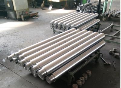 40Cr, 42CrMo4 Rod extinto/moderou o anti comprimento 1m - 8m de Rod do cilindro hidráulico de Corrotion