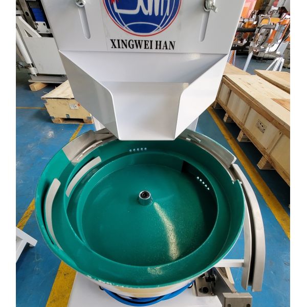 Vibratory Weld Nut Automatic Screw Bowl Feeder Machine