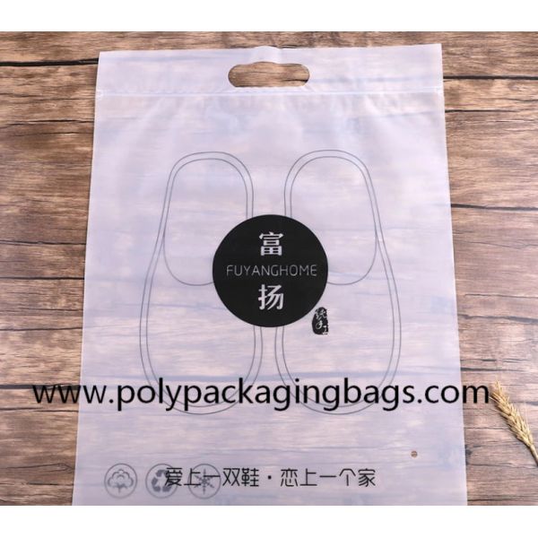 The Zipper Bag Is Clear And Transparent And Can Be Filled With Small Plastic Zipper Bag With Arm