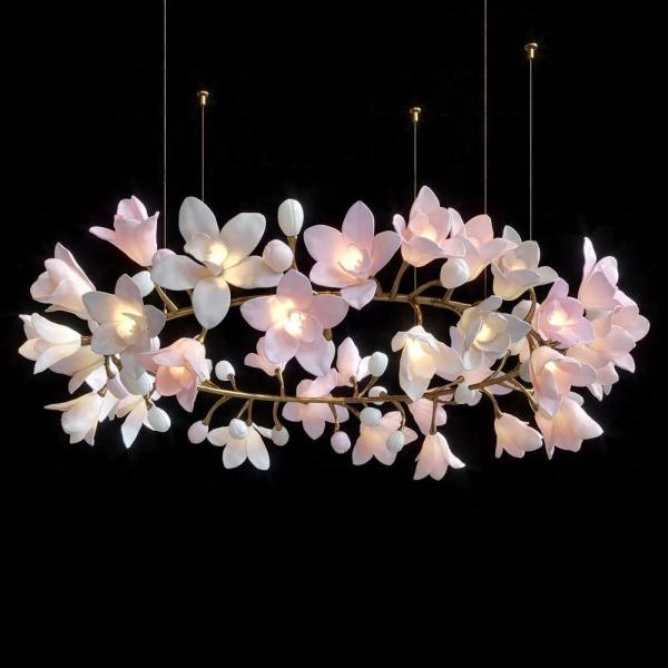 Flor luxuosa personalizada Art Ceramic Modern Project Chandelier para a entrada do casamento do hotel