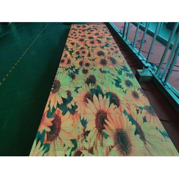 Signage цифров стойки пола дисплея СИД SMD2121 P3.91 крытый