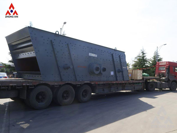 Mobile Vibrating Screen Machine, Automotive Vehicles Vibrating Screen Separator