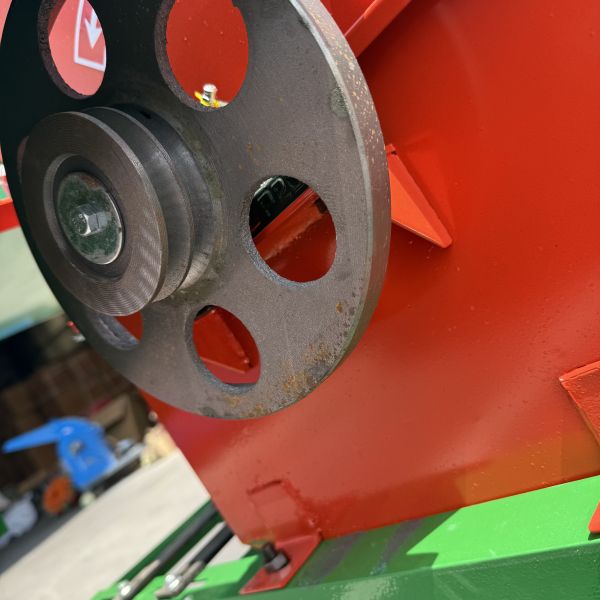 3kW Energy Grass Kneading Machine Straw Shredder Machine For Sheep Feed