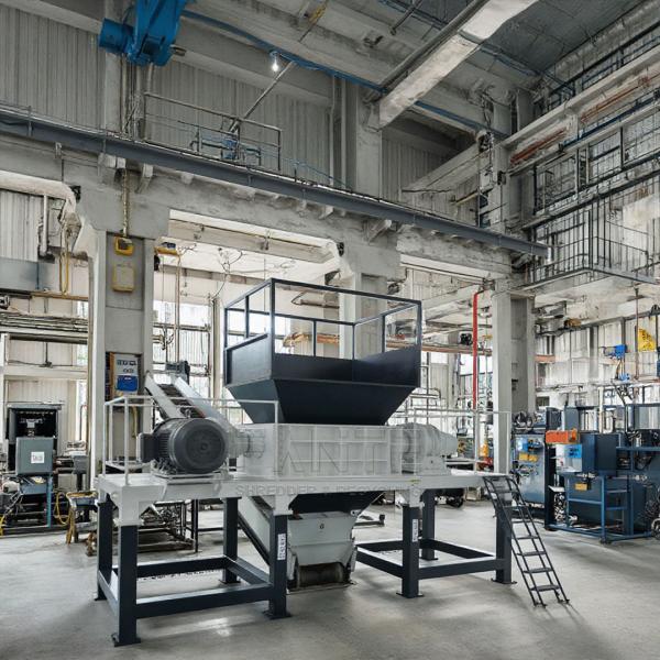 Particle Size Control Adjustable Output From 50mm to 5mm for Cardboard, Plastic or Metal Chips