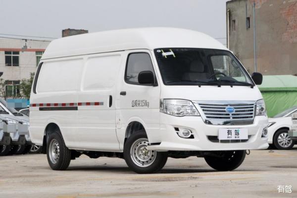 Easy To Maneuver Electric Mini Vans Fast Charging Power Steering Aoyuan Power