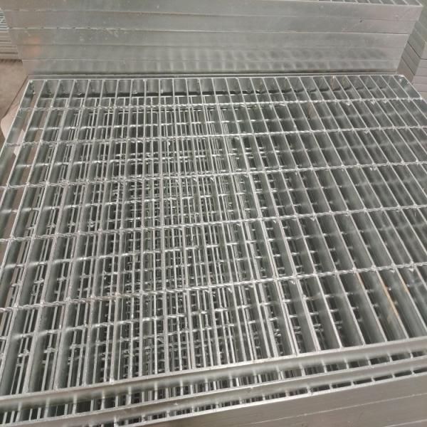 Industrial Grade Textured Aluminum Safety Grate Walkway 3x24