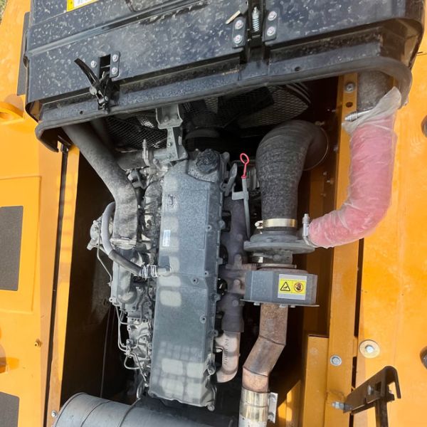 Used Excavator SANY SY335H Large Crawl Excavator 1.65m³ Bucket Capacity