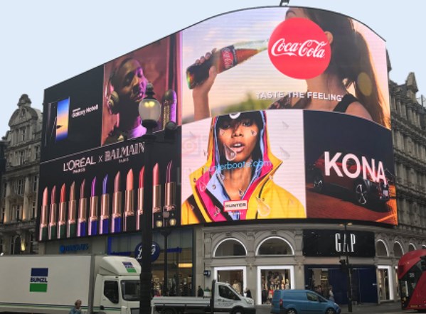 Изготовленная на заказ на открытом воздухе стена СИД видео- экранирует водоустойчивый шкаф утюга IP65