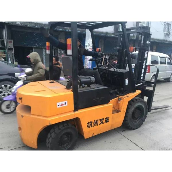 7T komats TCM TOYOTA ISUZU forklift 1t.2t.3t.4t.5t.6t.7t.8t.9t.10t brand new forklift 3000 hours 2012