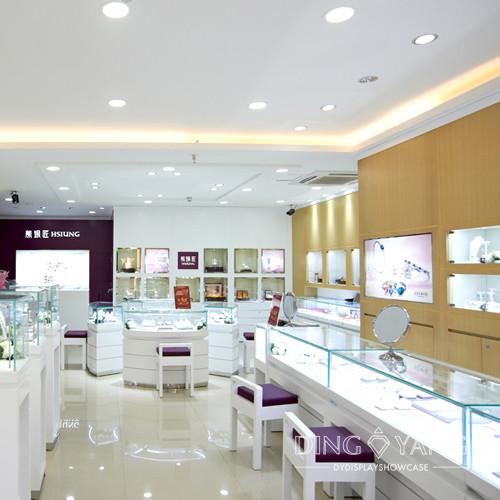 White Round Countertop Jewelry Display Cases Simple Beautiful And Practical