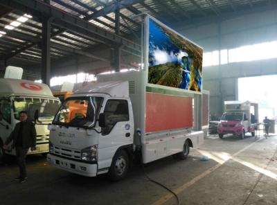 Caminhão P4 P5 P6 do quadro de avisos do diodo emissor de luz da propaganda de ISUZU para a propaganda móvel