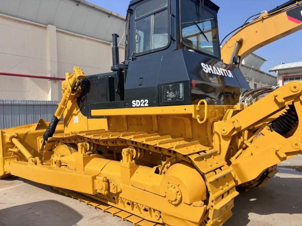 Bulldozers SD22, machines de marque chinoise à vendre.