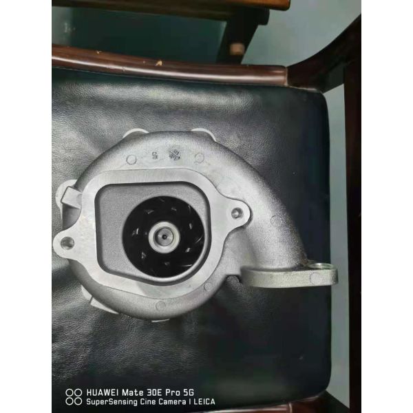 машинные части экскаватора Isuzu водяной помпы 6wg1 1136501125 1-13650057-0 Zax450 Zx650