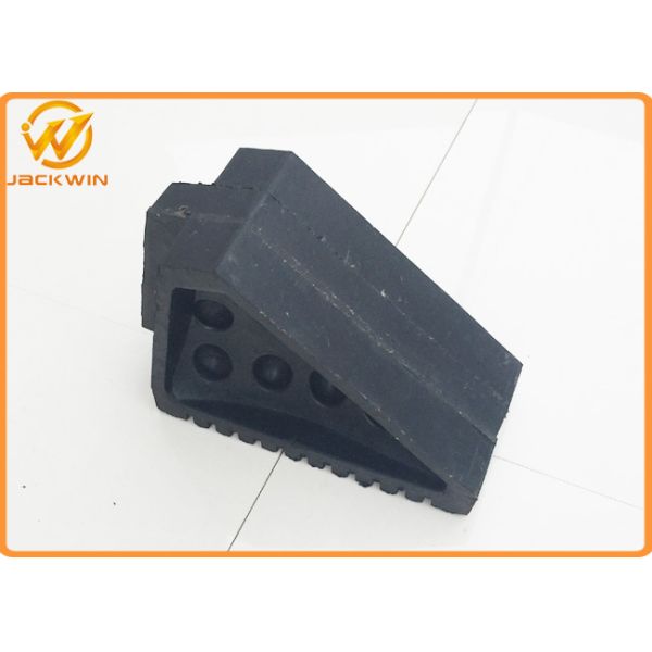 Light Weight Recycled Solid Rubber Wheel Stopper Anti Corruption 235*115*175 mm