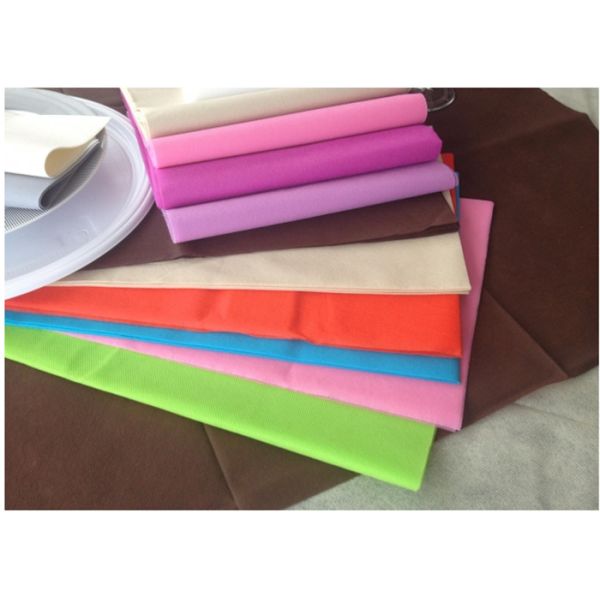 Disposable Non Woven Tablecloth With Degradable 100% PP Spunbonded Fabric