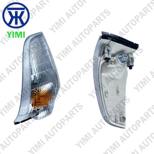 Front Right Turn Signal Lamp MK580844 For MITSUBISHI FUSO CANTER RUS Truck Part