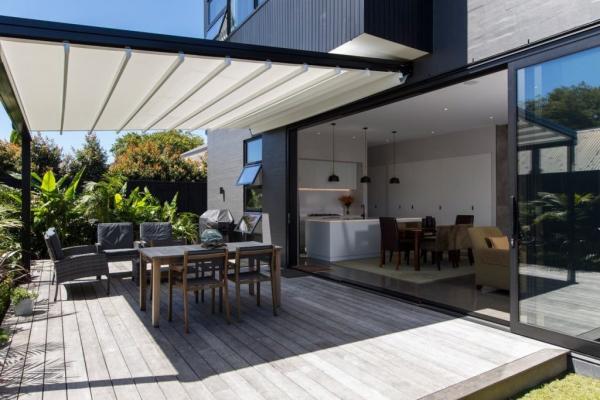 Pergola escamotable de toit de PVC de tente avec glisser l'auvent