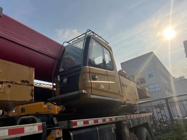 2018 Cranes de camions mobiles Sany avec une capacité de levage de 80 tonnes